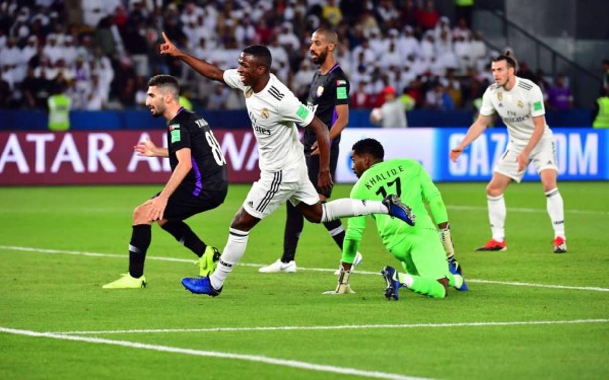 Vinicius Junior entró en los últimos minutos y provocó un autogol para el cuarto tanto del Real Madrid.