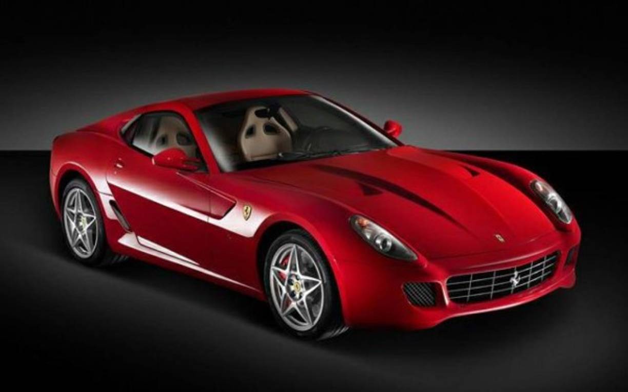 Ferrari 599 GTB Fiorano: Otro de los lujosos vehículos que ha comprado Michael Jordan.