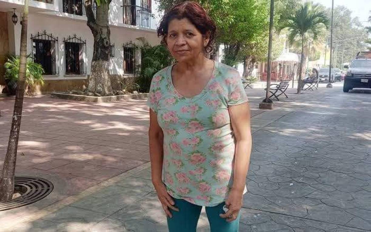 De acuerdo al testimonio de Doña Lety, ella logró escapar de una casa donde presuntamente la tenían secuestrada, aseguró que un sujeto a quien apodan “Toral” la tenía cautiva y en un descuido logró escapar.