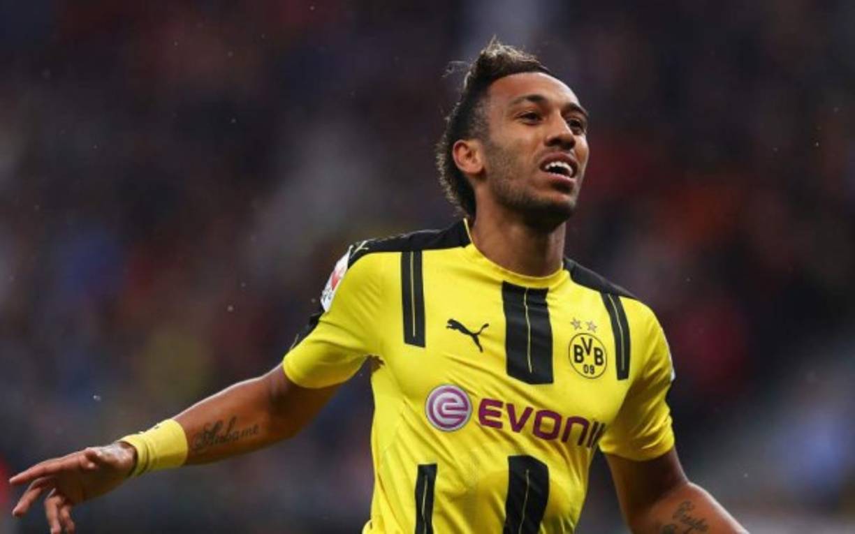 l Milan ha hecho una nueva llamada al Borussia para intentar fichar a Aubameyang, pero no llega a los 70 kilos que pide el club alemán. Sí lo hace el Tianjin Quanjian, pero Auba no quiere salir de Europa.