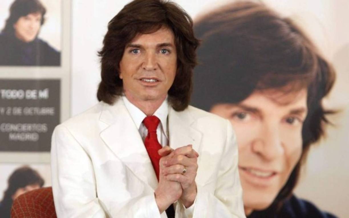 Aunque claro, este tipo de declaraciones ni por cerca ensuciaron u opacaron el gran legado de Camilo Sesto. Más de 100 millones de discos vendidos en todo el mundo avalan su trayectoria, trufada de éxitos más que reconocidos.