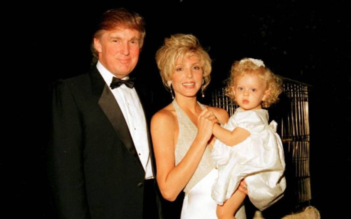 El presidente estadounidense ha sido acusado de agresión o acoso sexual por más de una decena de mujeres, entre ellas una editorialista, E. Jean Carroll, que lo acusa de haberla violado a mediados de los años 90.