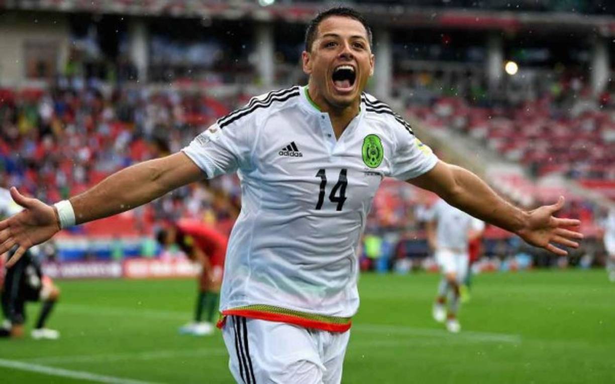 Chicharito Hernández es el máximo goleador de la selección mexicana, en la actualidad juega en el West Ham de Inglaterra.