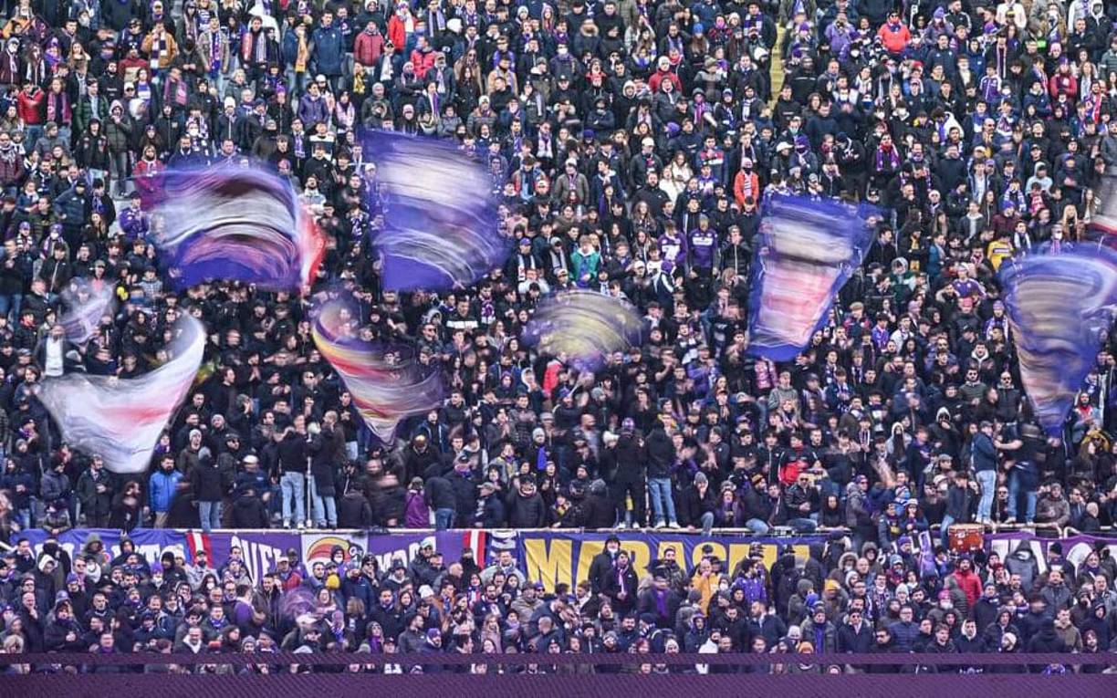 La Fiorentina es dirigida por Vincenzo Italiano y quieren fichar al hondureño Alberth Elis.