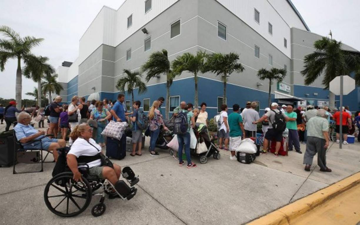 'No se les va a pedir documentos, estamos para salvar vidas, no para poner las personas en peligro', declaró Rubio.