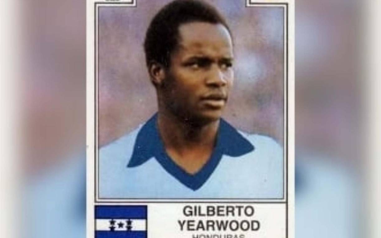 Gilberto Yearwood: Aparece en el centro del campo del mejor 11 titular en la historia del balompié catracho. Fue mundialista con Honduras en 1982, a nivel de clubes destacó en equipos como Elche, Valladolid, Tenerife, Celta de Vigo, Motagua, Olimpia y Real España.