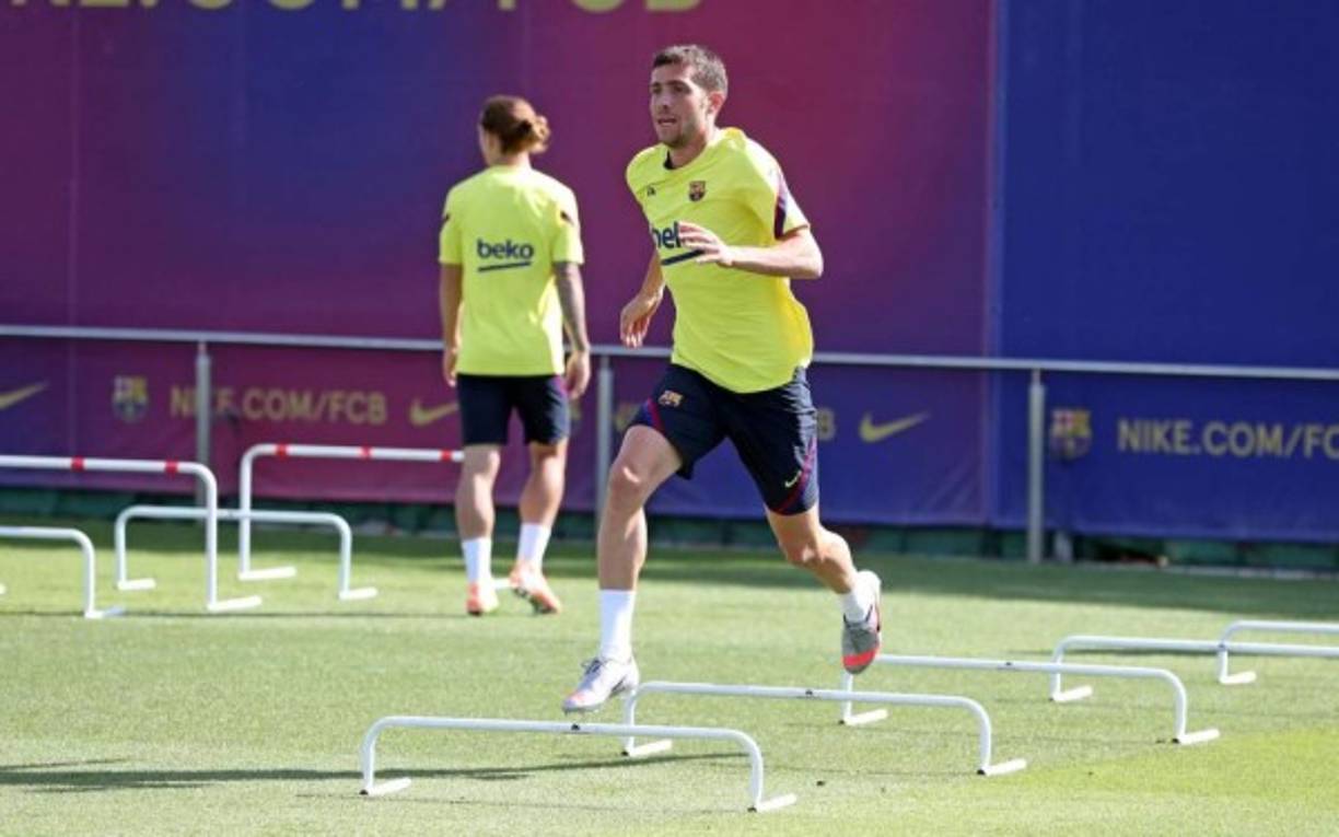 Sergi Roberto - En el lateral derecho, las molestias que ha tenido esta semana Nélson Semedo le darían la titularidad al español.