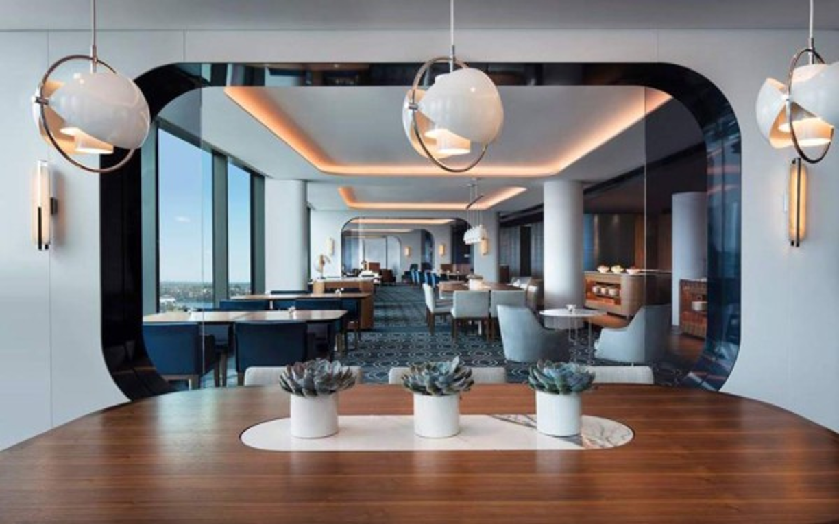 El hotel está a 321 metros de Morristown Green. La estación de tren de Morristown, que conecta con la ciudad de Nueva York, está a 1 km del establecimiento.