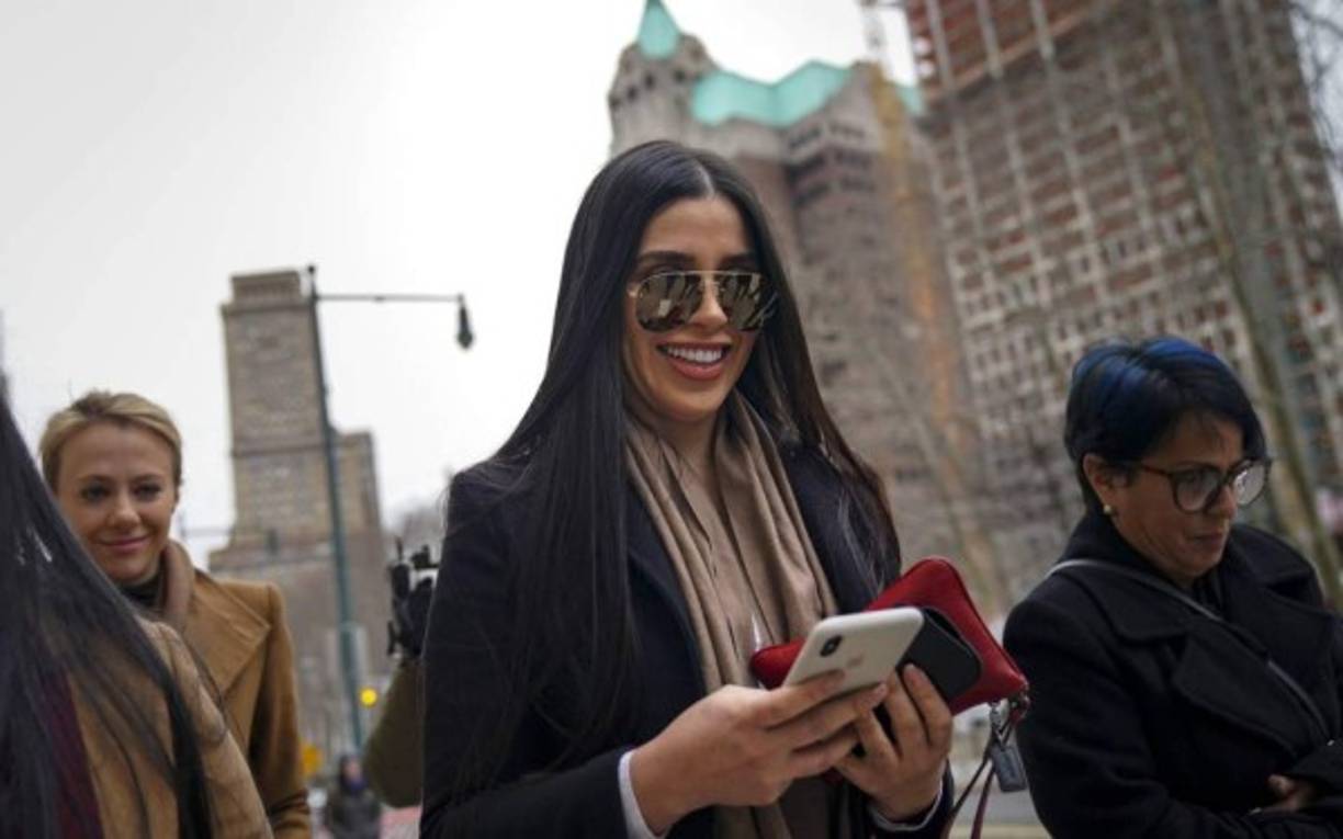 Coronel habían hablado desde hace cuatro años con ella funcionarios de la Oficina Federal de Investigaciones (FBI), la Agencia Antidrogas de Estados Unidos (DEA) y el Servicio de Inmigración y Aduanas (ICE).