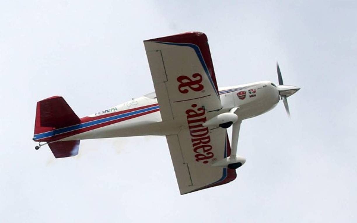 Los famosos 'raitecitos' son la sensación de los asistentes al show aéreo.