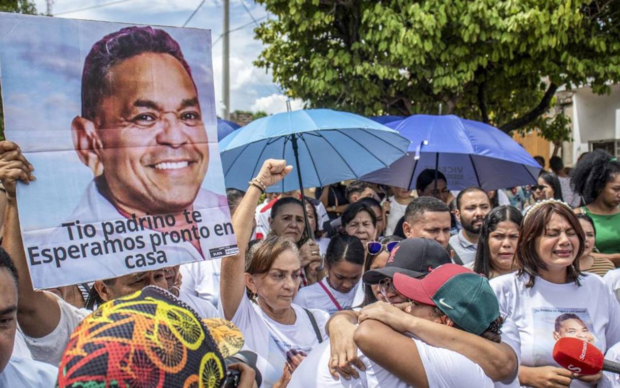 El hecho puso en vilo al proceso de paz que sostiene el ELN con el gobierno de Petro desde hace casi un año, así como el cese al fuego bilateral de seis meses que está en pie desde el 3 de agosto. 