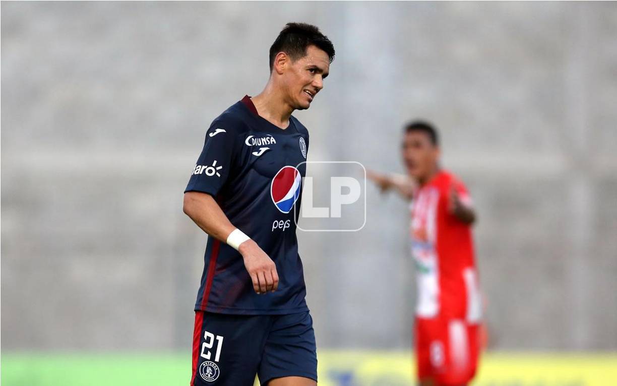 El paraguayo Roberto Moreira se fue en blanco en el duelo ante el Vida.