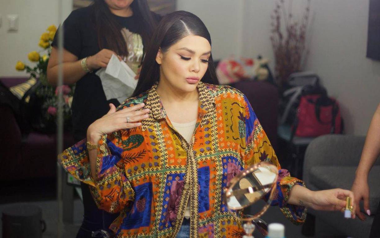 Yuridia subió un video a Tik Tok en el que confesó que el haber sido llamada gorda por Chapoy y otros conductores la afectó profundamente.