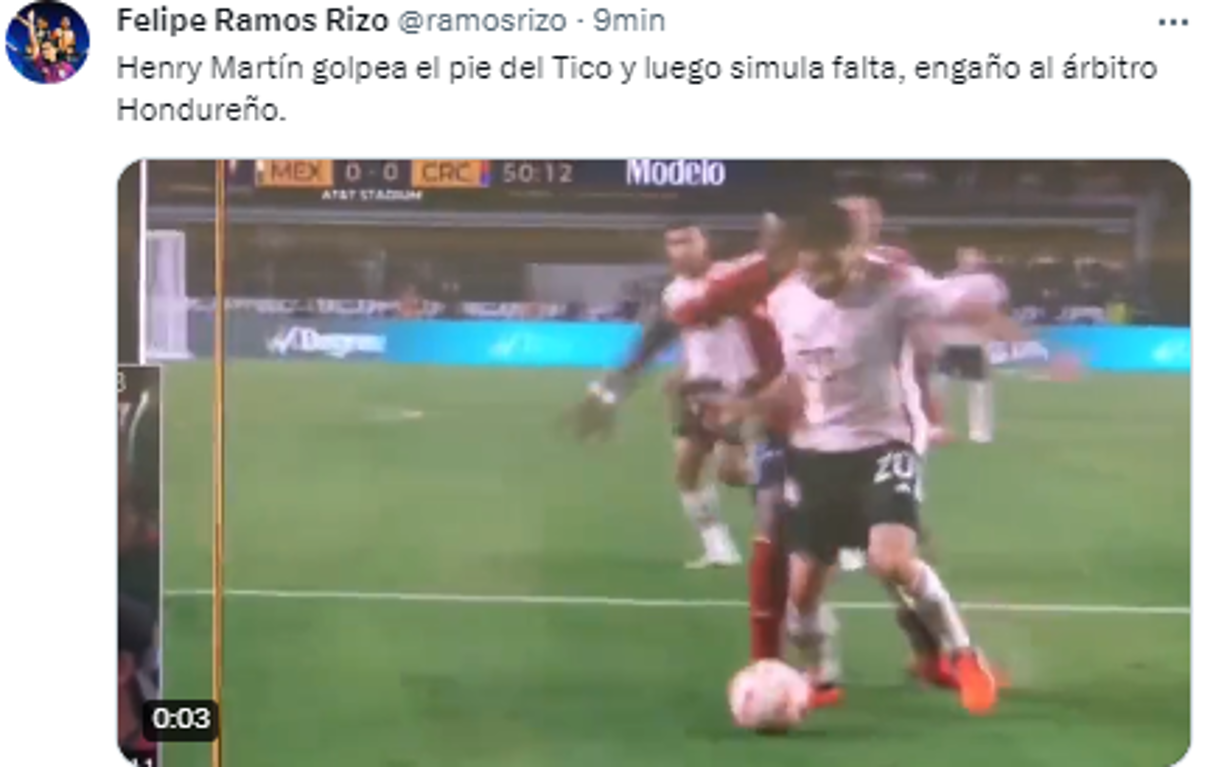 Exárbitro mexicano explota tras penal de Said contra Costa Rica