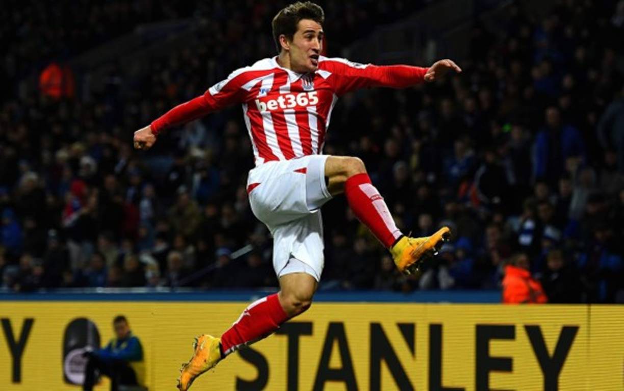 Bojan Krkic (25, delantero) - Stoke City. El español ha tenido un impresionante regreso a la acción tras una grave lesión. Ee está pareciendo a su mejor versión que brilló con el Barcelona. Interesados: Chelsea, Liverpool y Manchester United.