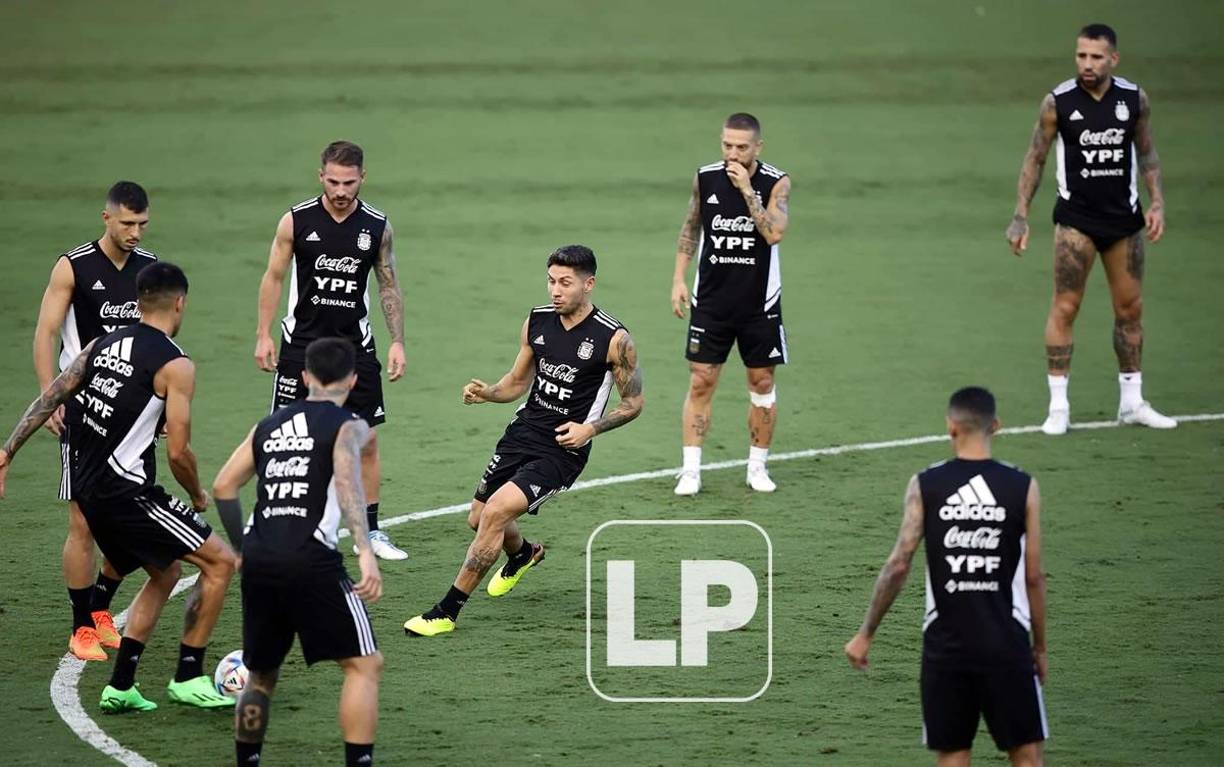 A Cristian ‘Cuti‘ Romero, jugador del Tottenham, le tocó marcar en el rondo.