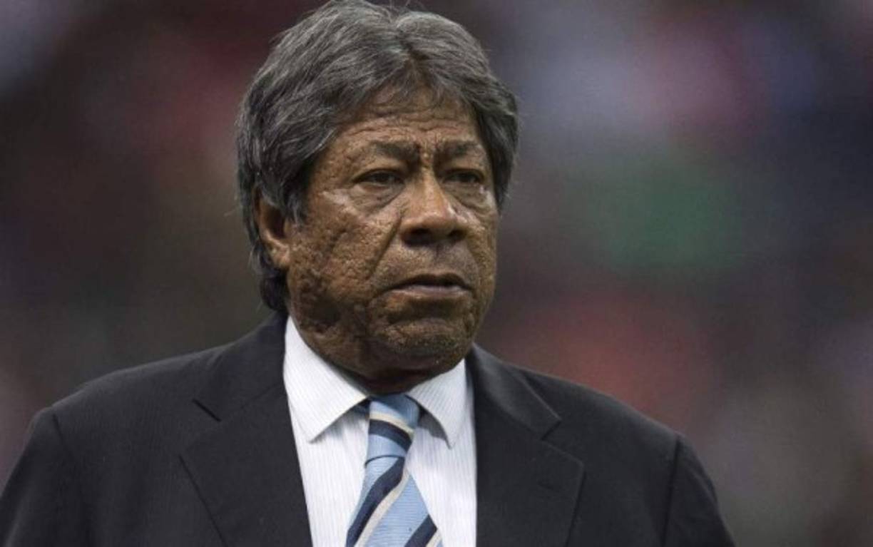 <br/>Ramón Maradiaga: Tras cumplirse el castigo impuesto por la Fifa, el estratega hondureño sorprendió al revelar que no descarta dirigir al Olimpia, pese a su pasado en el Motagua. 'Dios dirá si hay esa posibilidad o es algo que nunca se podría dar', dijo en live con SB Deportes.