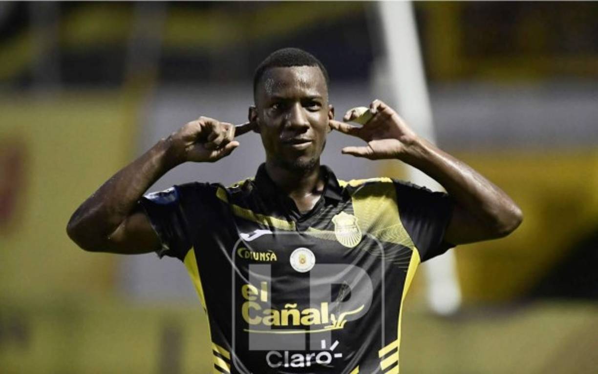 Así celebró Darixon Vuelto el gol que le marcó a la UPN en el triunfo aurinegro.