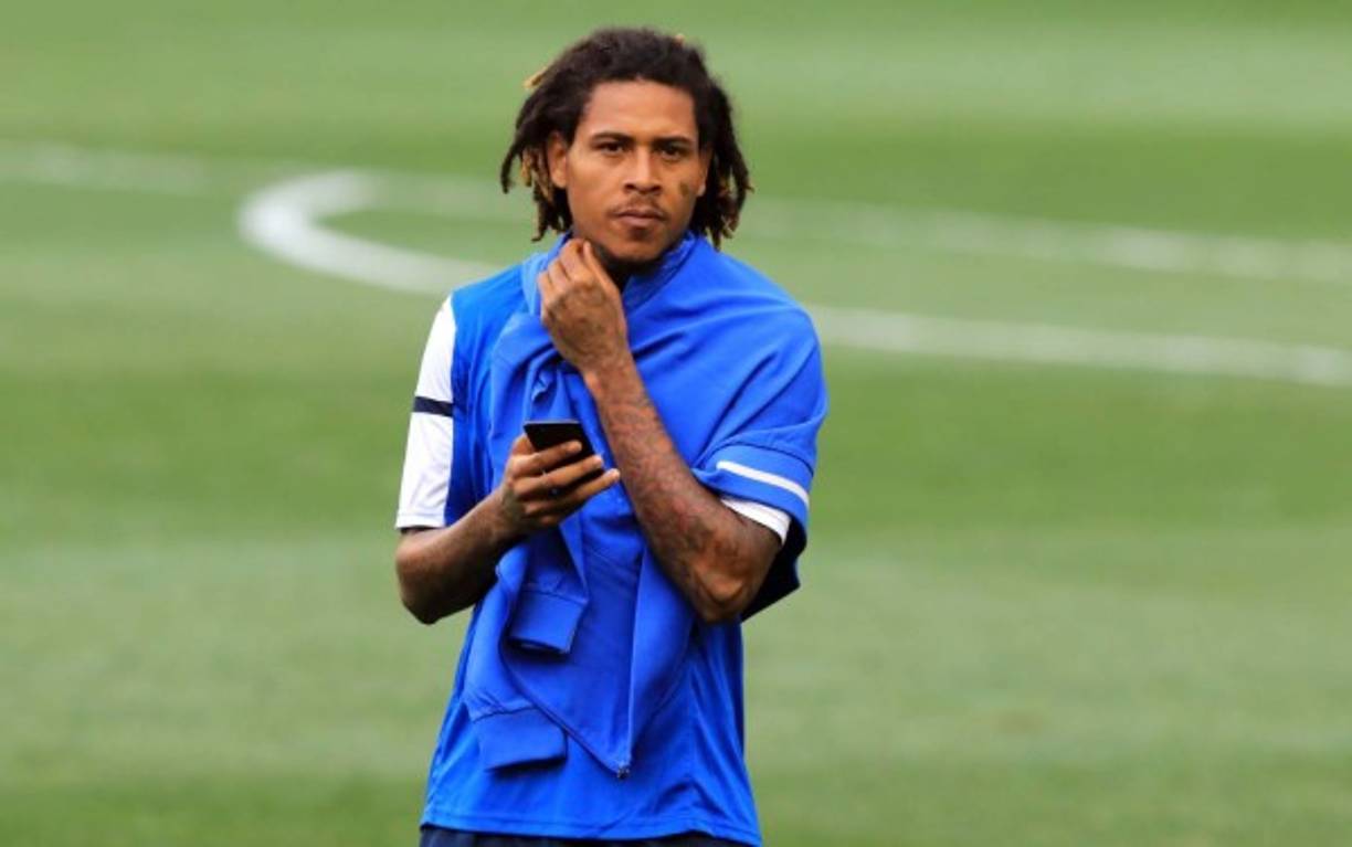 Henry Figueroa: El jugador de la Liga Deportiva Alajuelense de Costa Rica es uno de los mejores defensores hondureños.