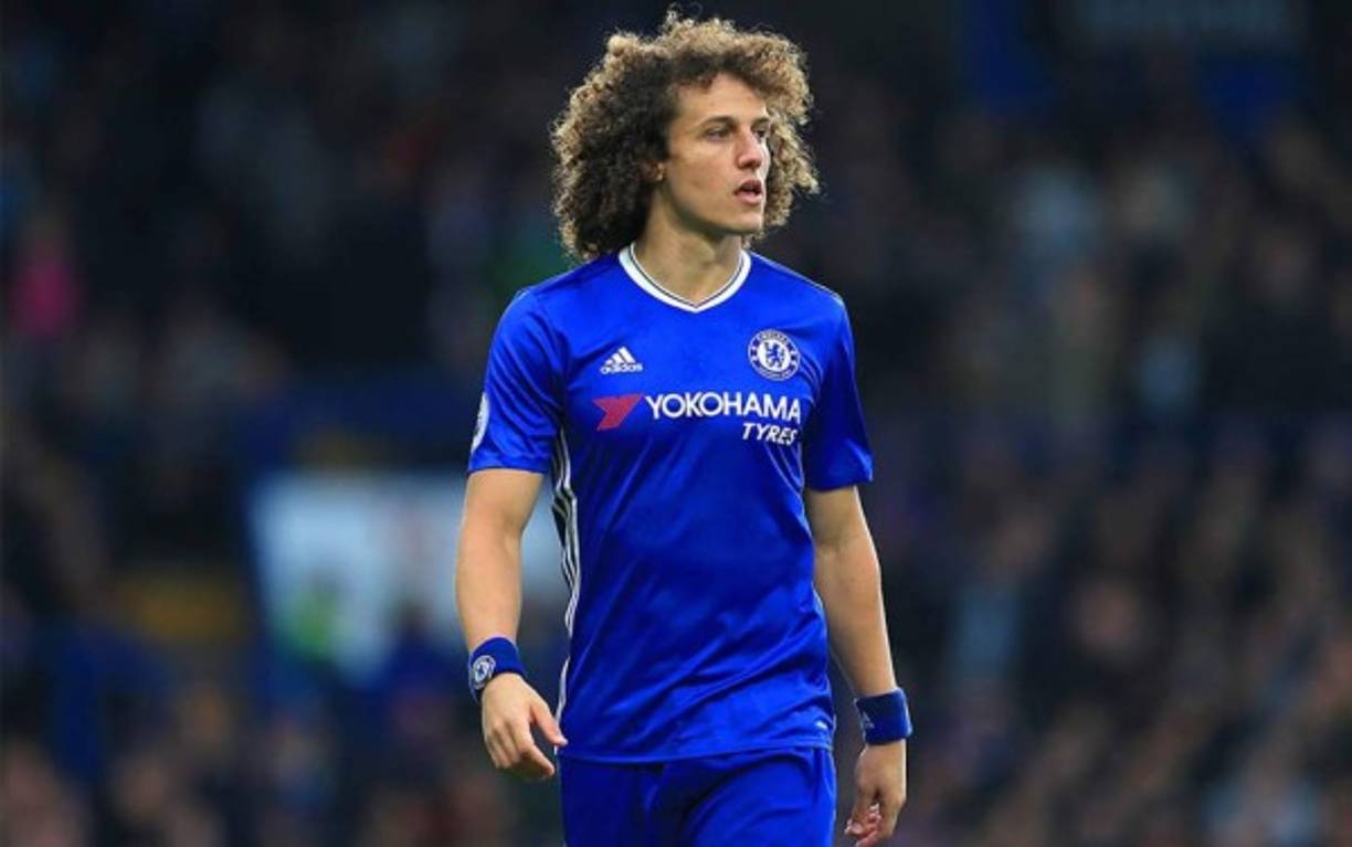 El FC Barcelona ha desechado la idea de fichar a David Luiz, jugador del Chelsea, para mejorar su defensa en los próximos mercados de fichajes ya que Ernesto Valverde cree que no cubriría las necesidades de la entidad azulgrana, según cuenta Mundo Deportivo.