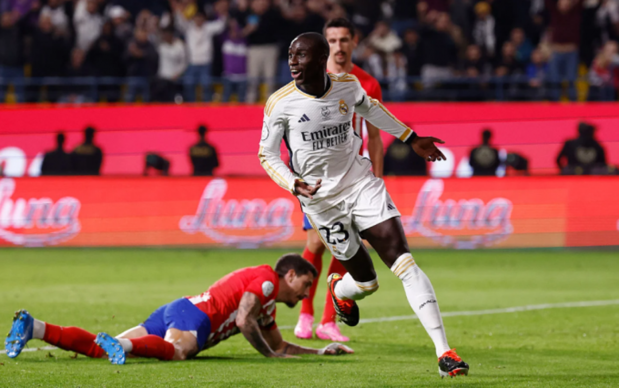 Lateral izquierdo: Ferland Mendy fue uno de los anotadores ante el Atlético de Madrid y es uno de los futbolistas de confianza para Carlo Ancelotti. 