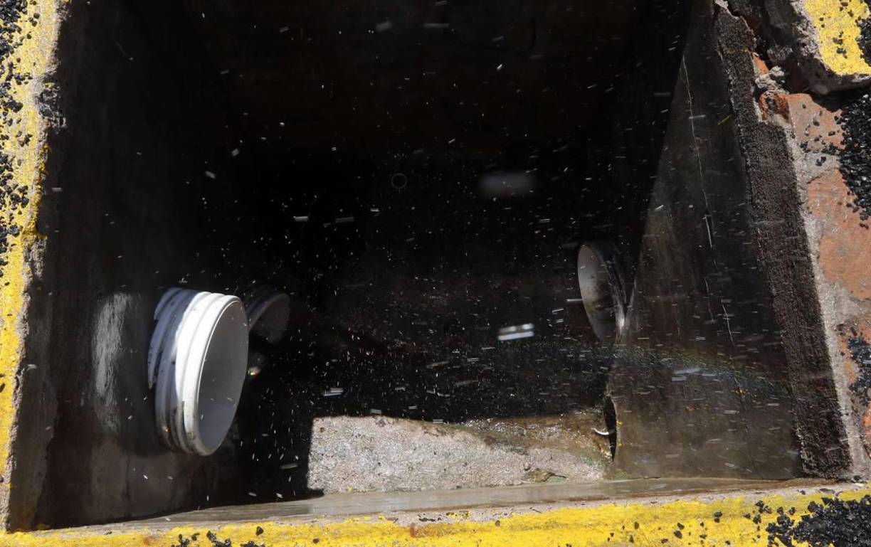 Otro de los aspectos que se realizó un mejoramiento fue al sistema de drenaje del Chelato Uclés y así quedaron la cajas.