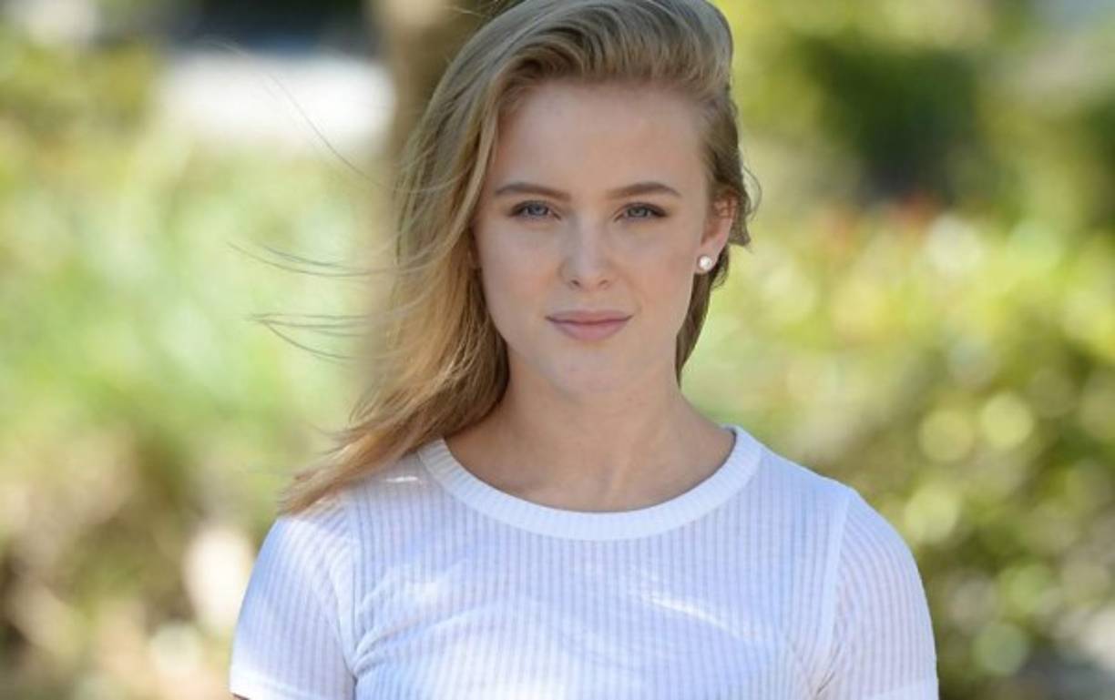 Larsson se encargó de poner voz al himno de la Eurocopa.