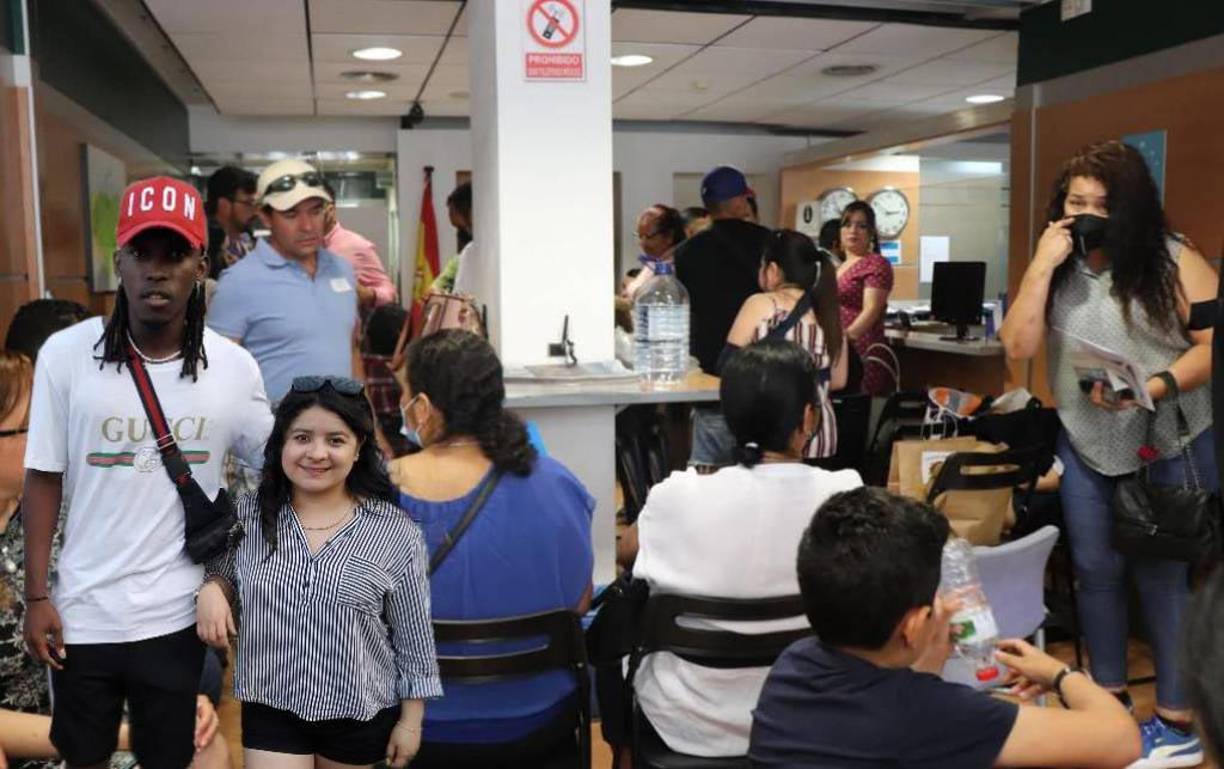 Alberth Elis tuvo que ser auxiliado por el consulado de Honduras en Barcelona ya que perdió su pasaporte y debía de regresar a Francia.