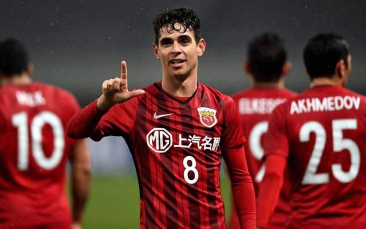 Óscar - El mediocampista ofensivo brasileño del Hebei China Fortune de la Superliga de China se embolsa a la semana 467 mil euros.
