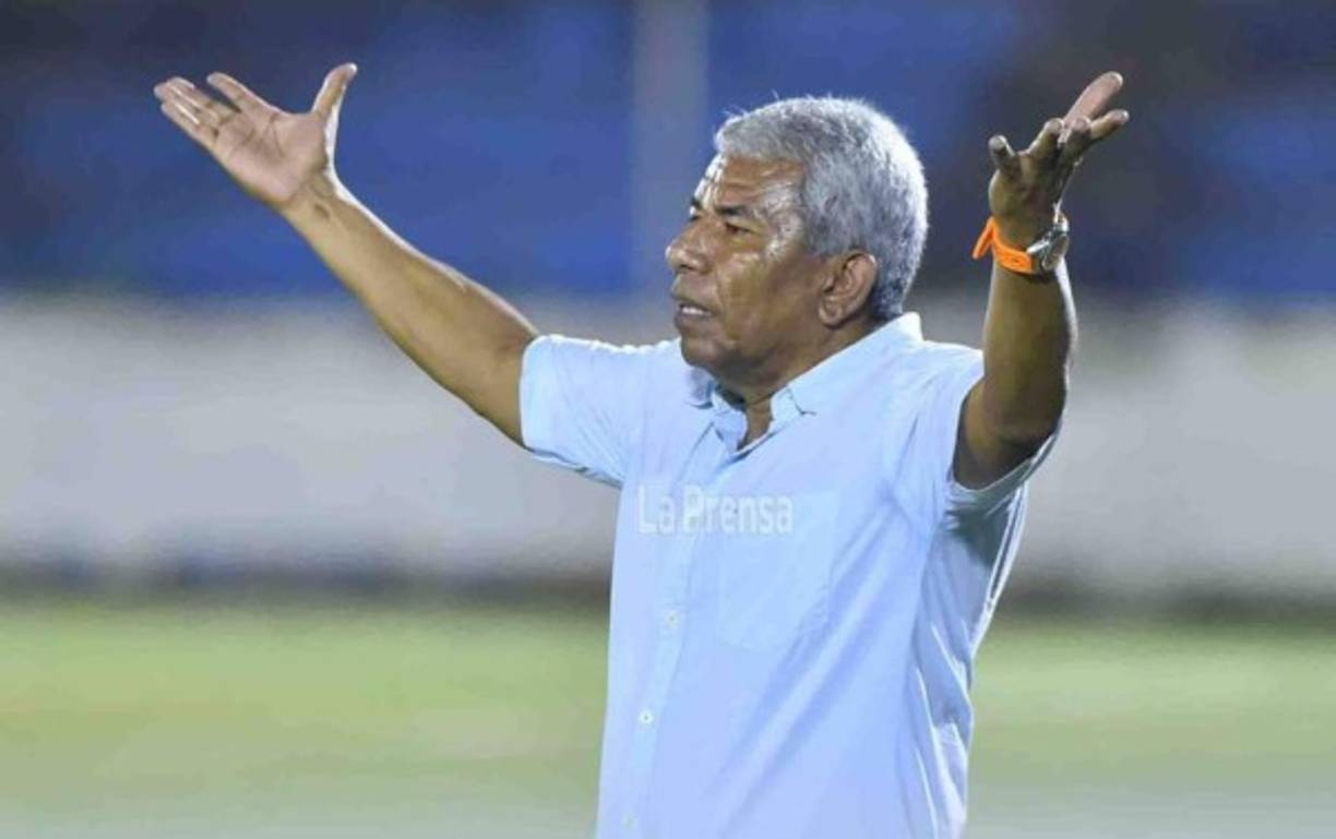 Héctor Castellón: 'Hasta ahora no he tenido ninguna comunicación con nadie de Olimpia', señaló el entrenador tras rumores que lo colocan como posible DT del club olimpista.