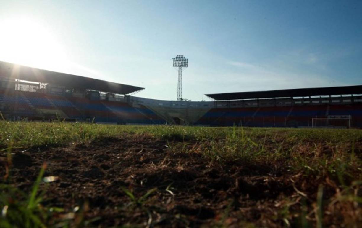 En este estadio juegan de local el Vida y el Victoria.
