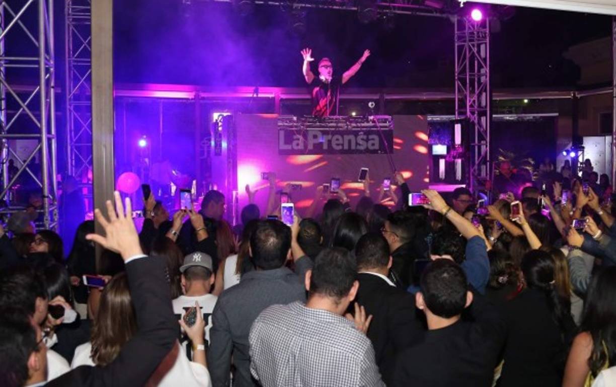 Los hondureños dieron la bienvenida a Vacchi en una exclusiva velada en el hotel Intercontinental Tegucigalpa.