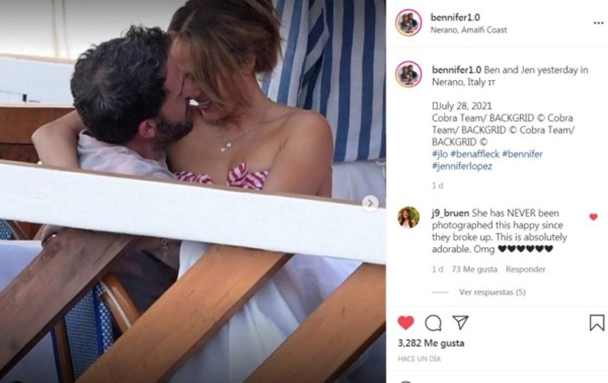 En otras imágenes se puede ver al ganador del Oscar acariciando el cuello de su novia mientras ella sonreía.