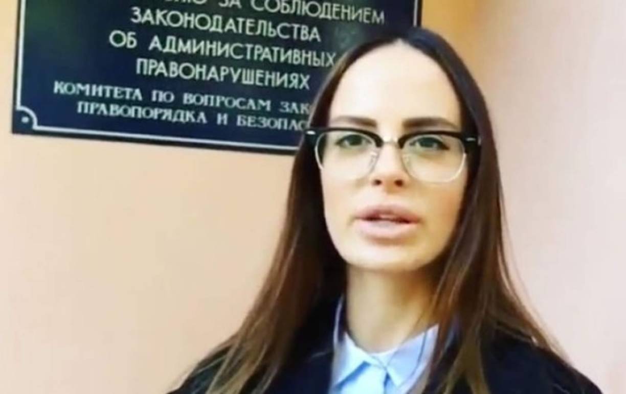 Eleonor Verbitskaya en su trabajo de día.