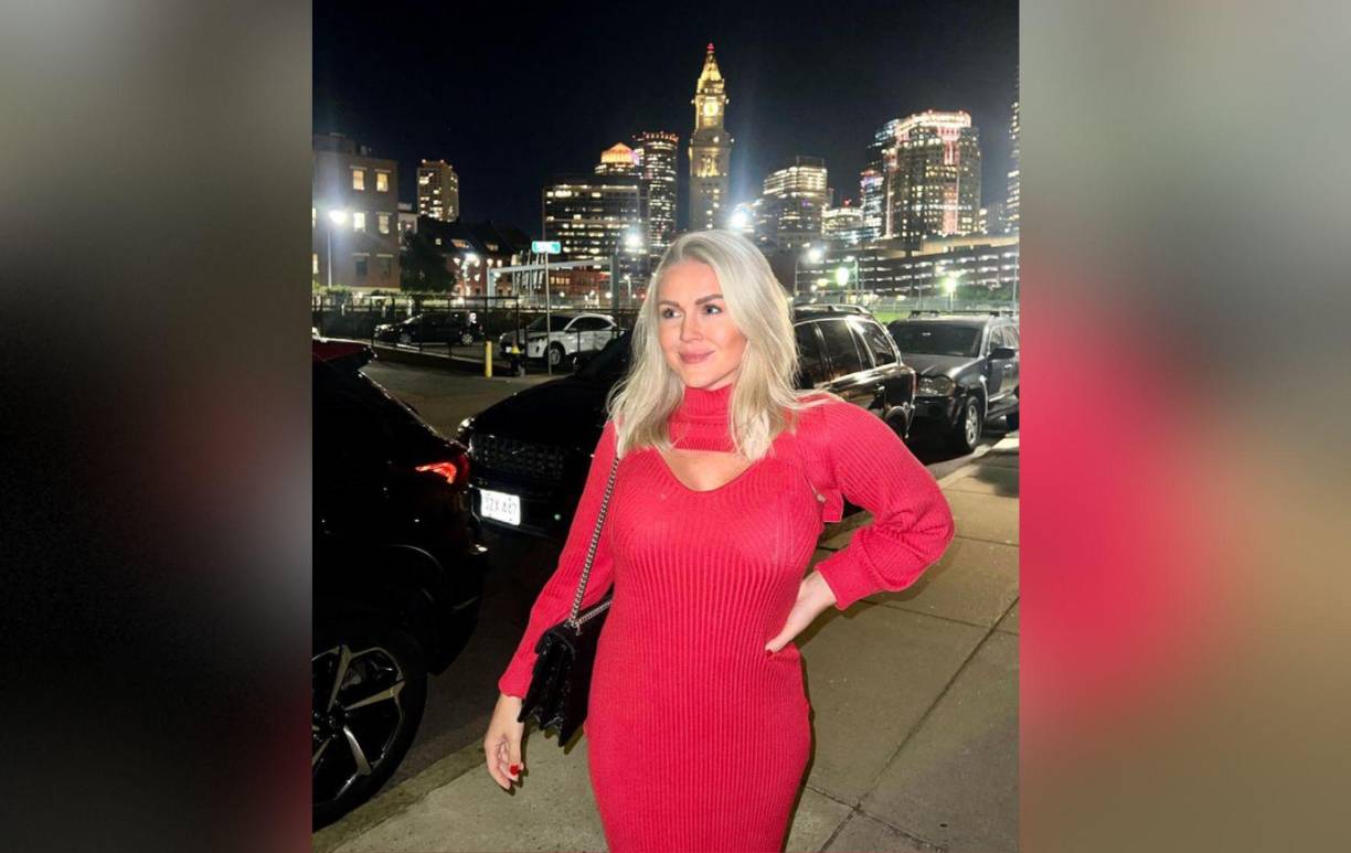 Se encargará de organizar conferencias de prensa, emitir comunicados oficiales y responder a preguntas difíciles de los periodistas, representando la voz del presidente Trump ante la nación.