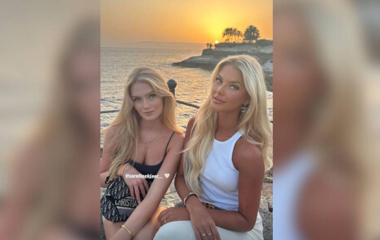 Caroline Kjaer es la hermana menor de Victoria Kjaer, quien recientemente ganó el título de Miss Universo 2024 representando a Dinamarca. 