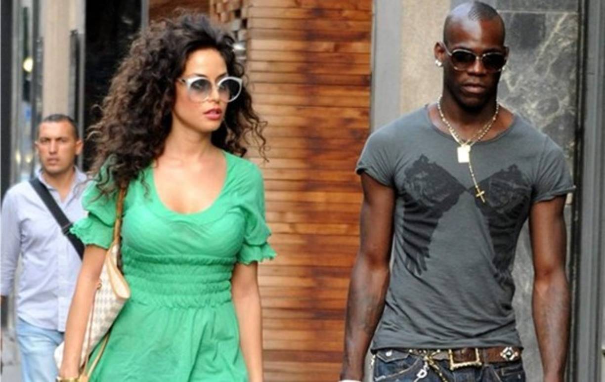 La modelo italiana quedó embarazada y Mario no reconoció como suya a la pequeña Pia hasta que un test de ADN demostró que era el padre.