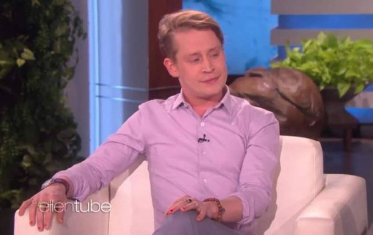 Algo que llamo la atenció en las redes, es que Culkin llevó las uñas pintadas de rojo y lució unos anillos muy particulares. Usuarios de Twitter relacionaron su nuevo físico y su nuevo look con una forma de expresar una posible homosexualidad. Otros usuarios, en cambio, creen que simplemente se trata de un modo de llamar la atención.