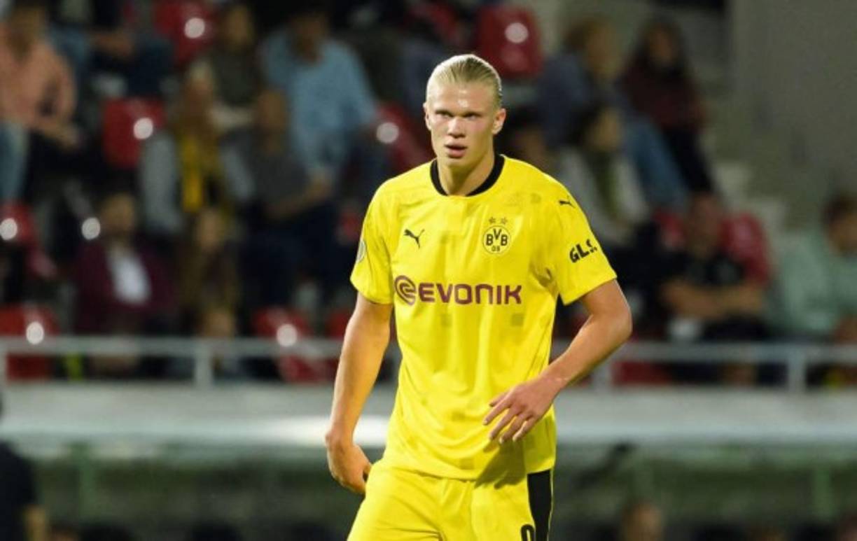 Hasan Salihamidzic, ejecutivo deportivo del Bayern Múnich, ha reconocido en declaraciones al canal de televisión Sport1 que la entidad bávara para la que trabaja tiene interés en Erling Haaland, el delantero centro de moda en los últimos dos años en Europa. Si bien no parece que irían a por él este verano, probablemente lo intentarán de cara a dentro de un año, cuando una cláusula del contrato que une al noruego y al Borussia Dortmund bajará su precio hasta los 75 millones de euros.