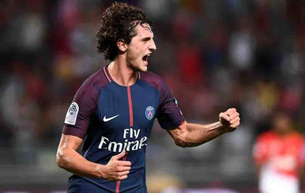 Rabiot: El centrocampista francés finaliza su contrato con el PSG y medios señalan que el Barcelona ya lo tiene amarrado. La prensa indica que el galo será el primer fichaje de los catalanes en el 2019.