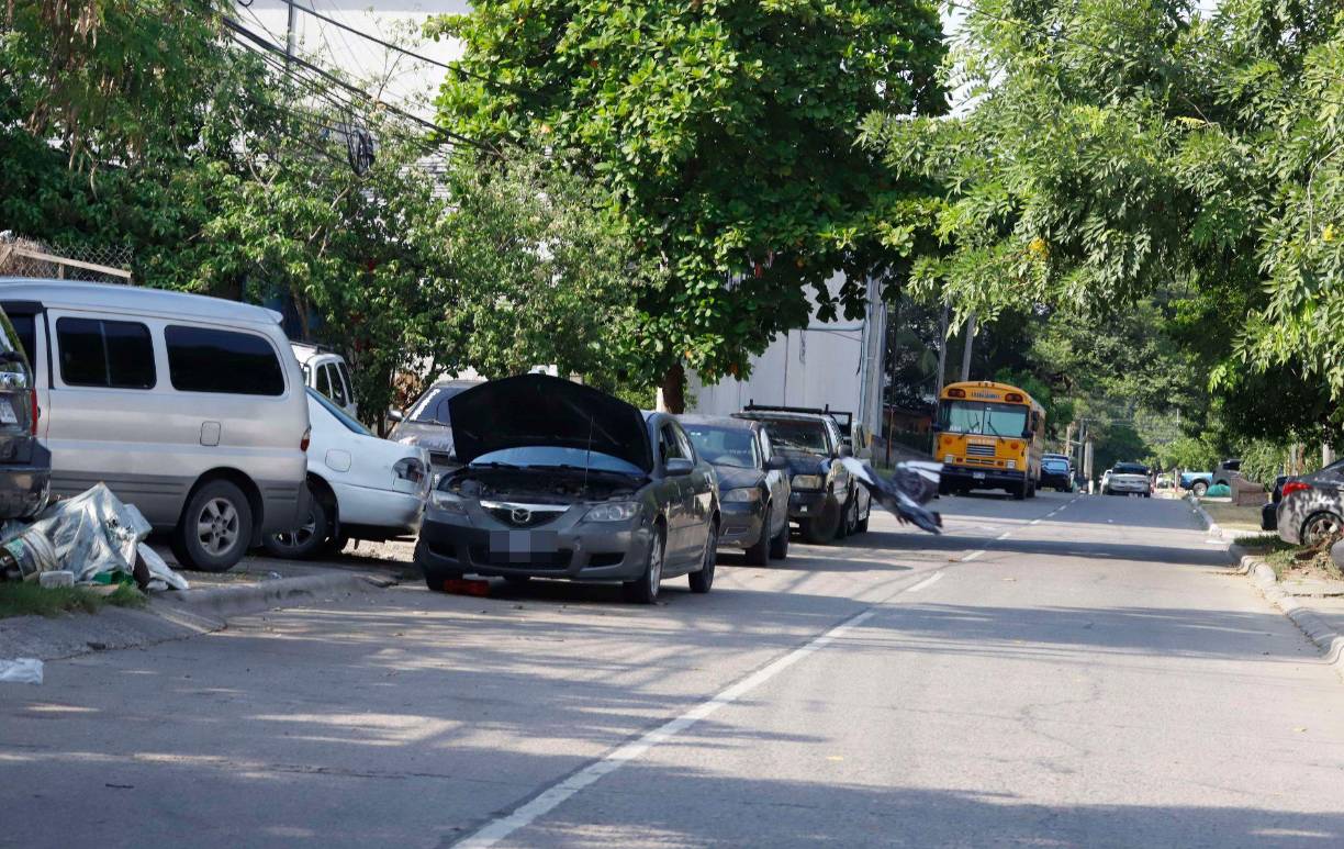 En caso de una colisión no debe bajar de manera inmediata. 