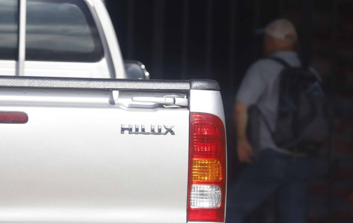 En caso de sufrir robo se recomienda además, abocarse a la DPI para interponer denuncia de manera formal y escrita (llevar documentación del carro): Una vez esté el reporte, ir a las oficinas del departamento de Delitos Contra la Propiedad y solicitar bloqueo del automóvil en el Instituto de la Propiedad. 