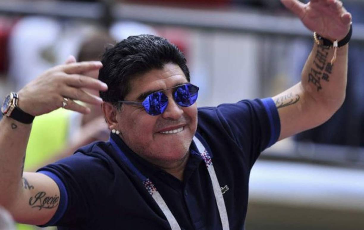 'Dirigiría a la selección de Argentina aunque fuera gratis. No pediría nada a cambio”, declaró Maradona.