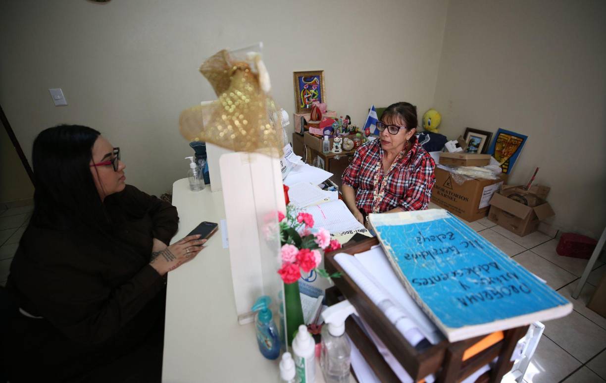 La psicóloga Geraldina Zelaya, explicó que las mejores ténicas para tratar las enfermedades mentales en menores son las psicoterapias individuales y grupales.