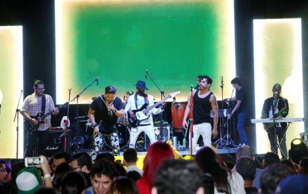 Los Bohemios deleitaron a la concurrencia.