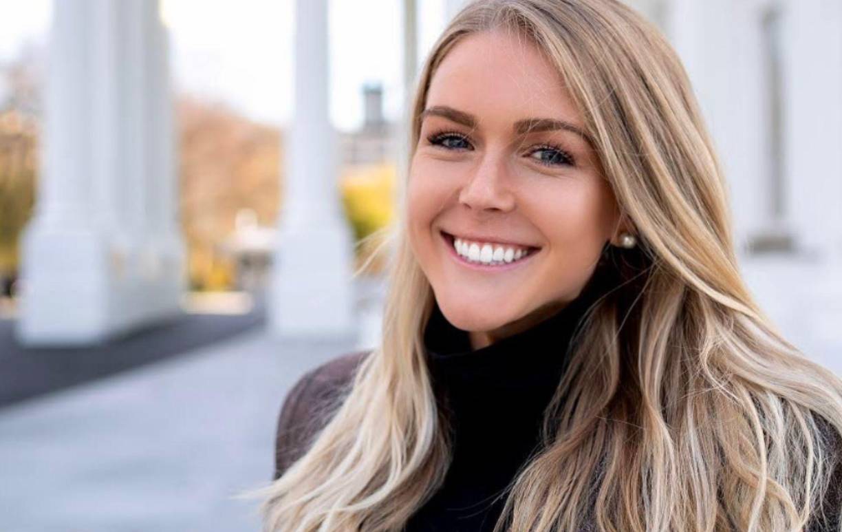 Como redactora presidencial y secretaria de prensa adjunta, Karoline Leavitt desempeñó un papel fundamental en la comunicación de la Casa Blanca bajo la dirección de Kayleigh McEnany.