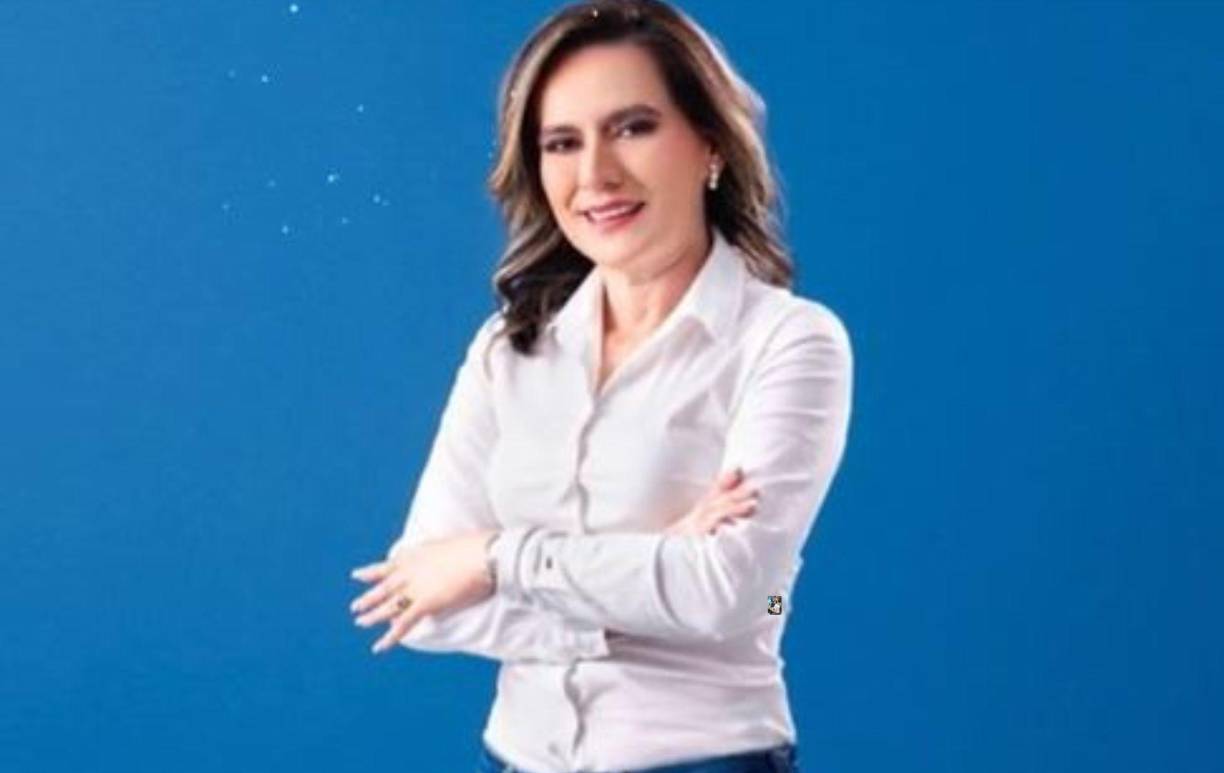 Los testigos reportaron que la camioneta en la que viajaban las tres mujeres permaneció inmóvil durante varias horas, lo que despertó la preocupación de la comunidad, quienes alertaron a las autoridades.