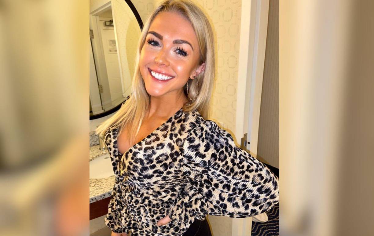 En su camino hacia la Casa Blanca, Karoline Leavitt se ha destacado como una comunicadora eficaz en su rol de jefa de prensa. Además, ha impactado por su belleza y simpatía.