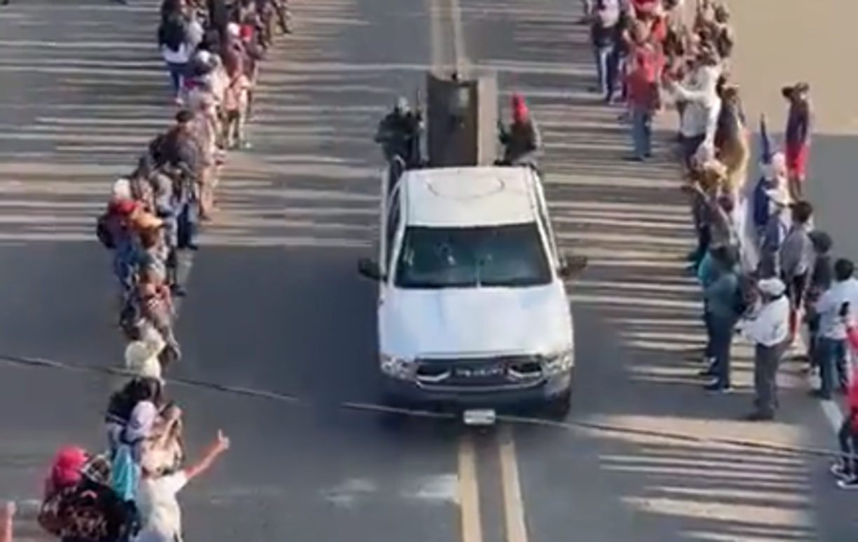 Los tramos liberados están ubicados en las localidades chiapanecas de Frontera Comalapa y Trinitaria, a la altura de San Gregorio Chamic, y los accesos a la Trinitaria y Comitán, donde se mantuvieron bloqueos desde el pasado 11 de septiembre, para exigir justicia por el sescuestro y la posterior muerte de Berni Flor, maestra de nivel preparatoria asesinada el pasado 12 de septiembre.