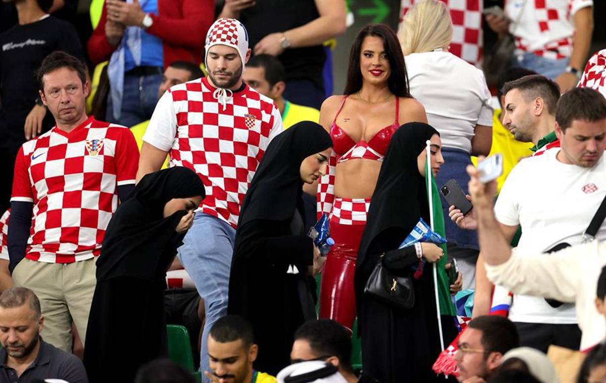 Y los rumores de esta supuesta promesa se salieron de control en las últimas horas, tanto fue el crecimiento que Ivana tuvo que aclararlo en sus redes sociales.